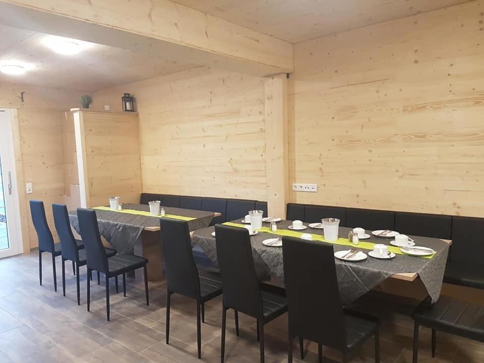 روتته Gaestehaus Am Hahnenkamm المظهر الخارجي الصورة